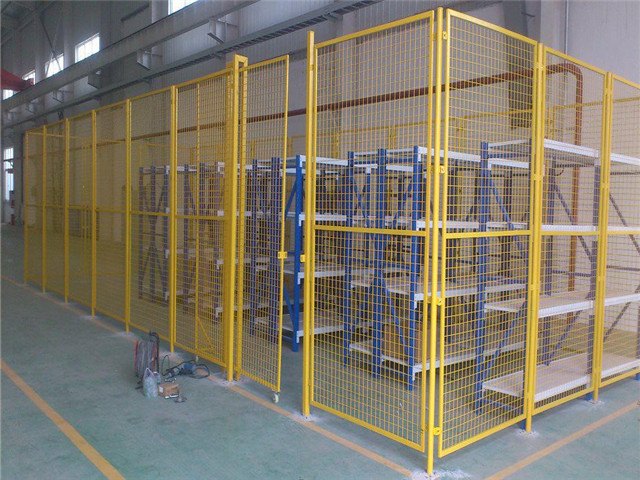 車間護(hù)欄網(wǎng)圖片1